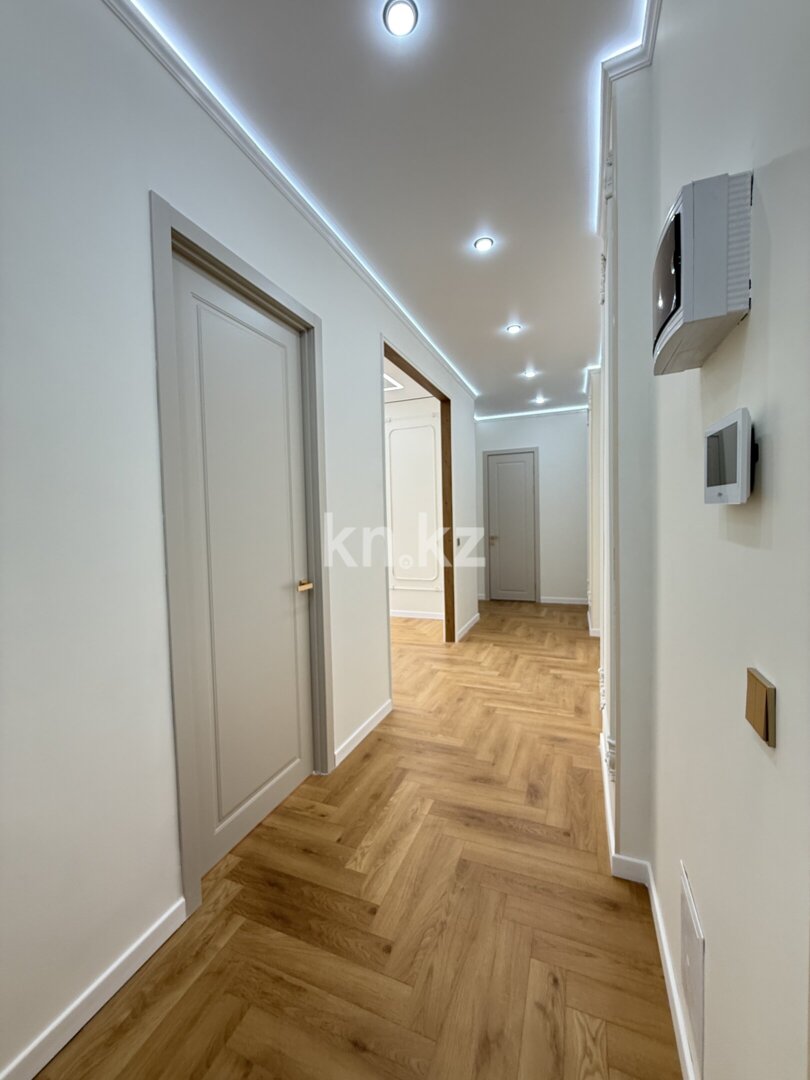Продажа 2-комнатной квартиры, 62.5 м² в Астане - фото 10