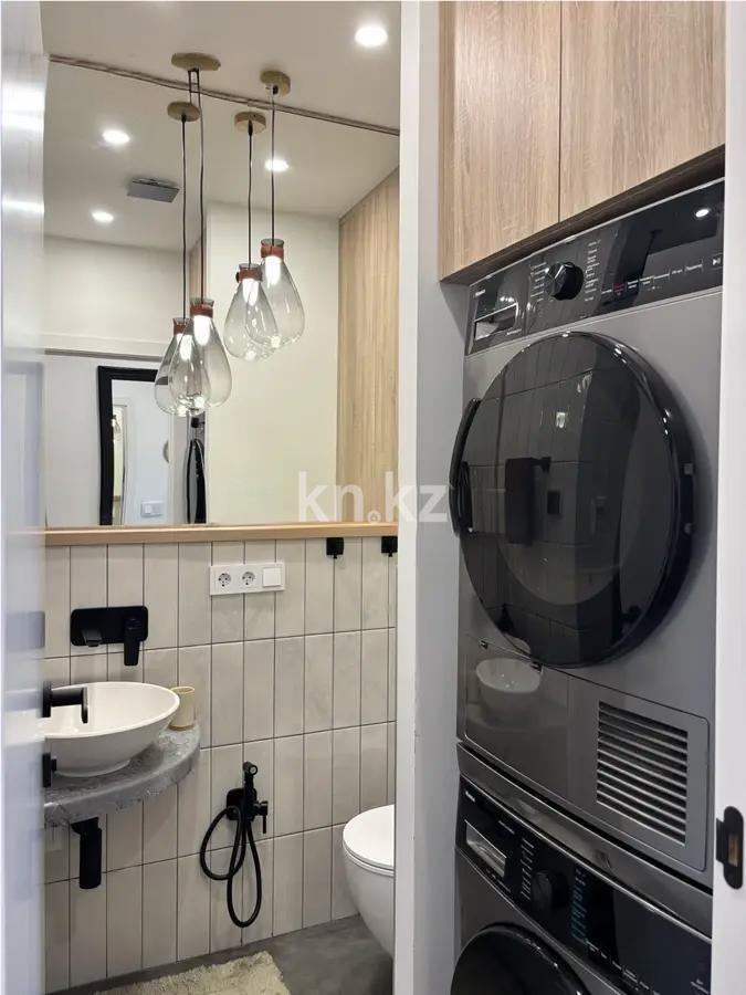 Продажа 2-комнатной квартиры, 55 м², пр. Абая, дом  38 в Алматы - фото 3