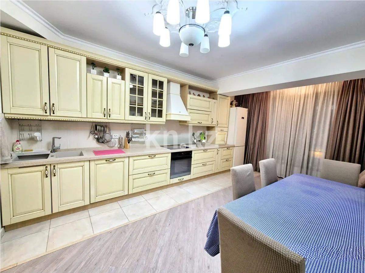 Продажа 4-комнатной квартиры, 180 м² в Астане - фото 2