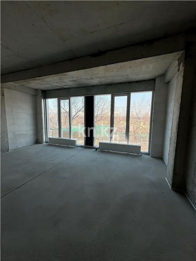 Продажа 3-комнатной квартиры, 124 м², пр. Абая, дом  38 в Алматы - фото 2