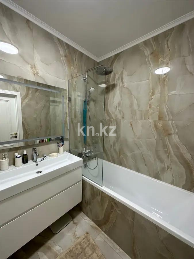 Продажа 3-комнатной квартиры, 110 м², ул. Тургута Озала, дом  194 в Алматы - фото 5