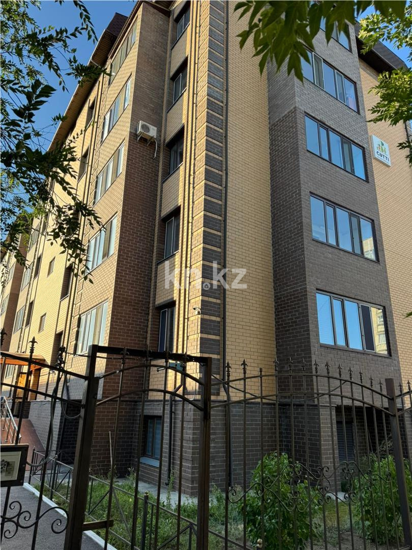 Продажа 5-комнатной квартиры, 133 м² в Караганде