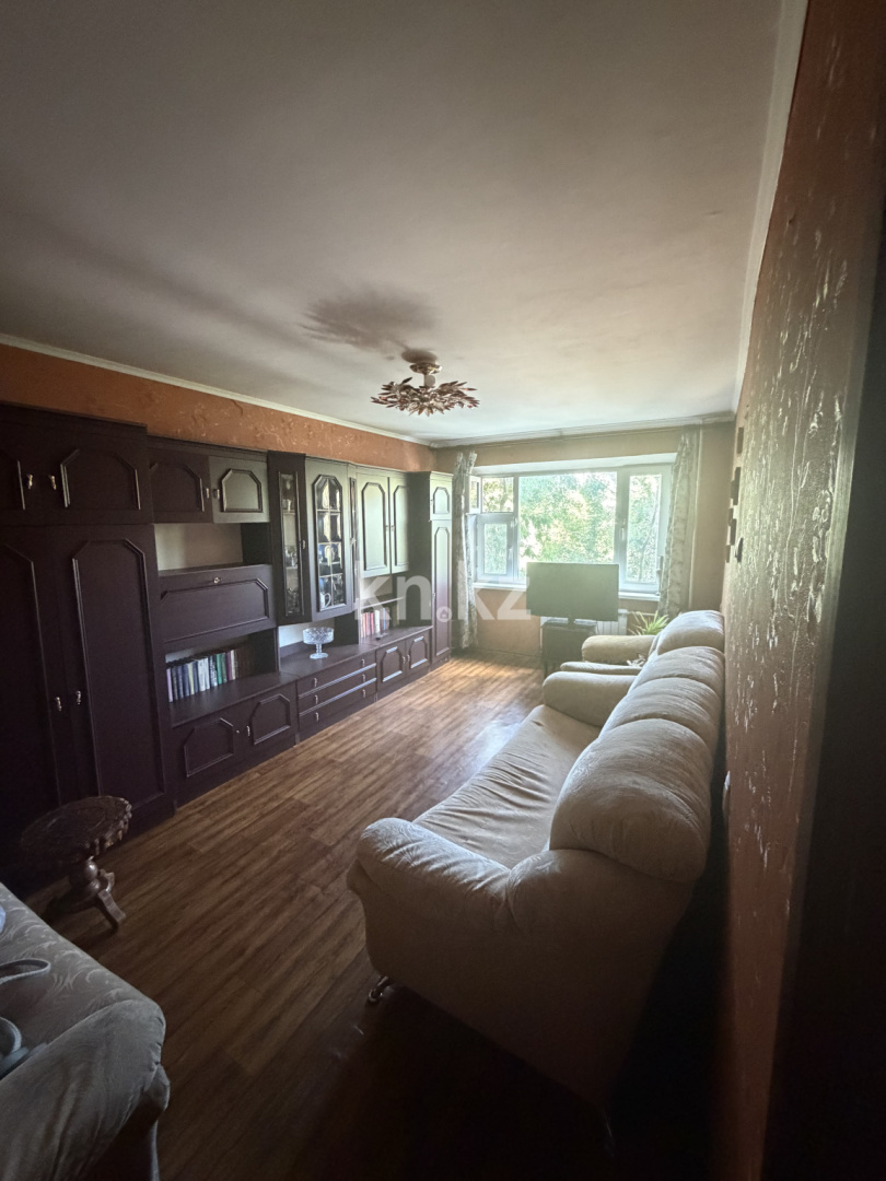 Продажа 3-комнатной квартиры, 61.7 м² в Караганде