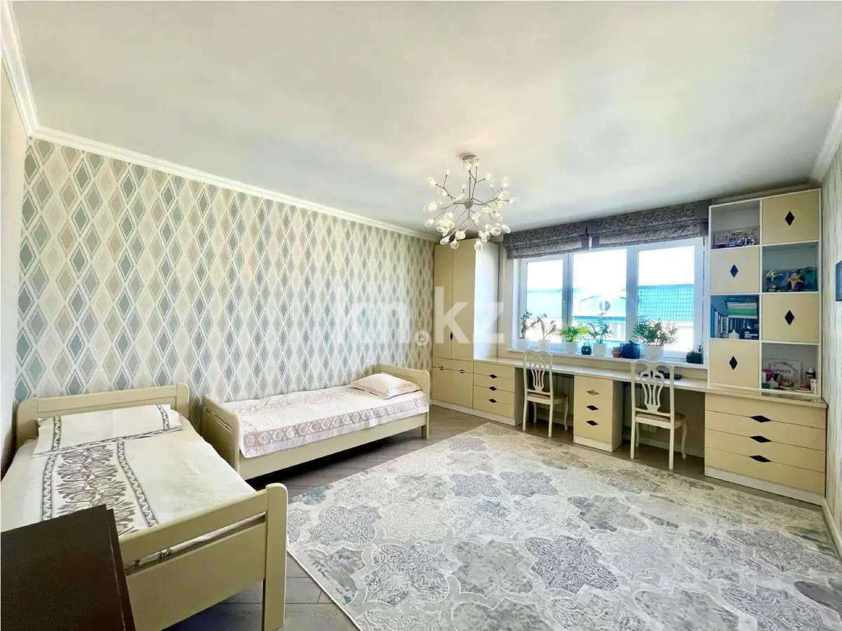 Продажа 4-комнатной квартиры, 140 м², мкр-н Думан-2, дом  3 в Алматы - фото 4