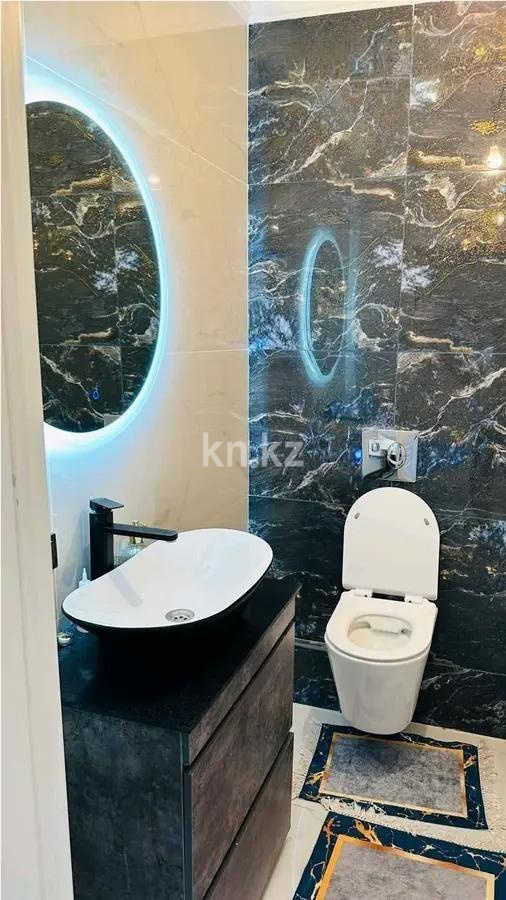 Продажа 3-комнатной квартиры, 70 м², ул. Байтурсынова, дом  31 в Астане - фото 4