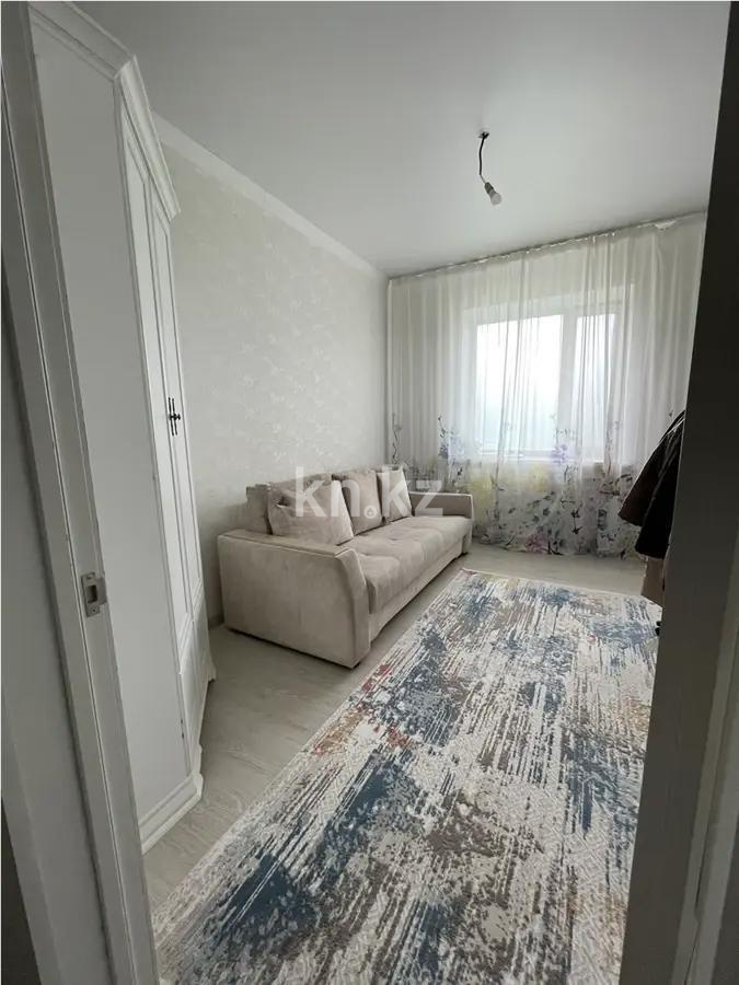 Продажа 3-комнатной квартиры, 90 м², ул. Ондасынова, дом  8 в Караганде - фото 3