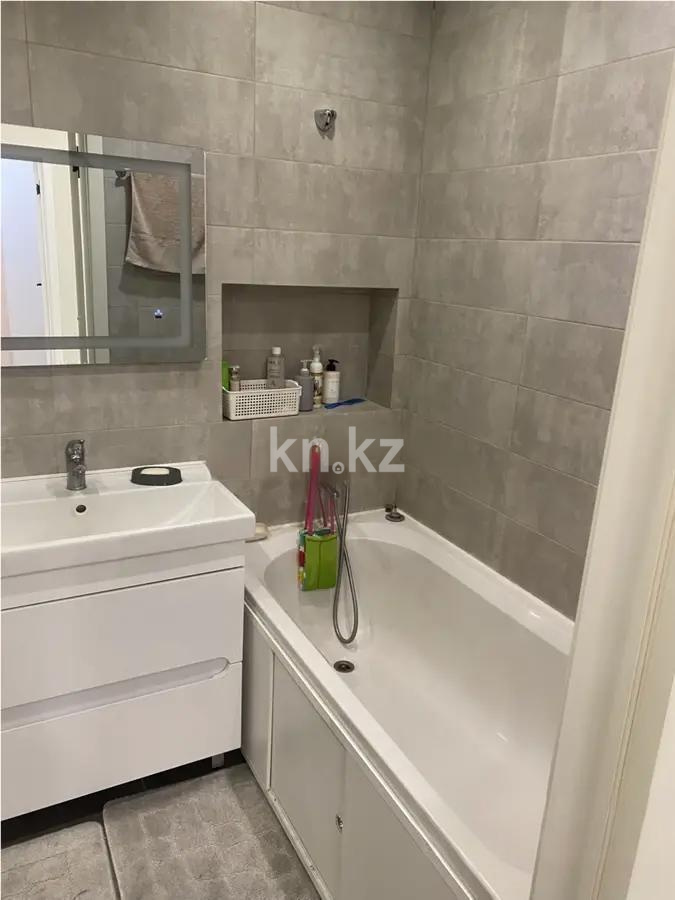 Продажа 2-комнатной квартиры, 40.9 м², мкр-н Аккент, дом  3 в Алматы - фото 2