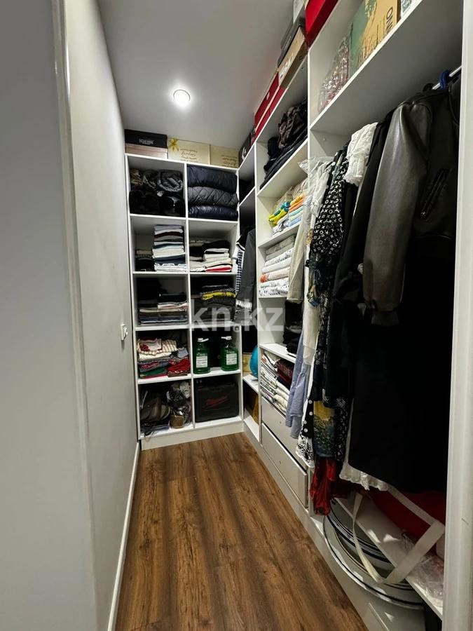 Продажа 2-комнатной квартиры, 52 м², ул. Халиуллина, дом  172 в Алматы - фото 5