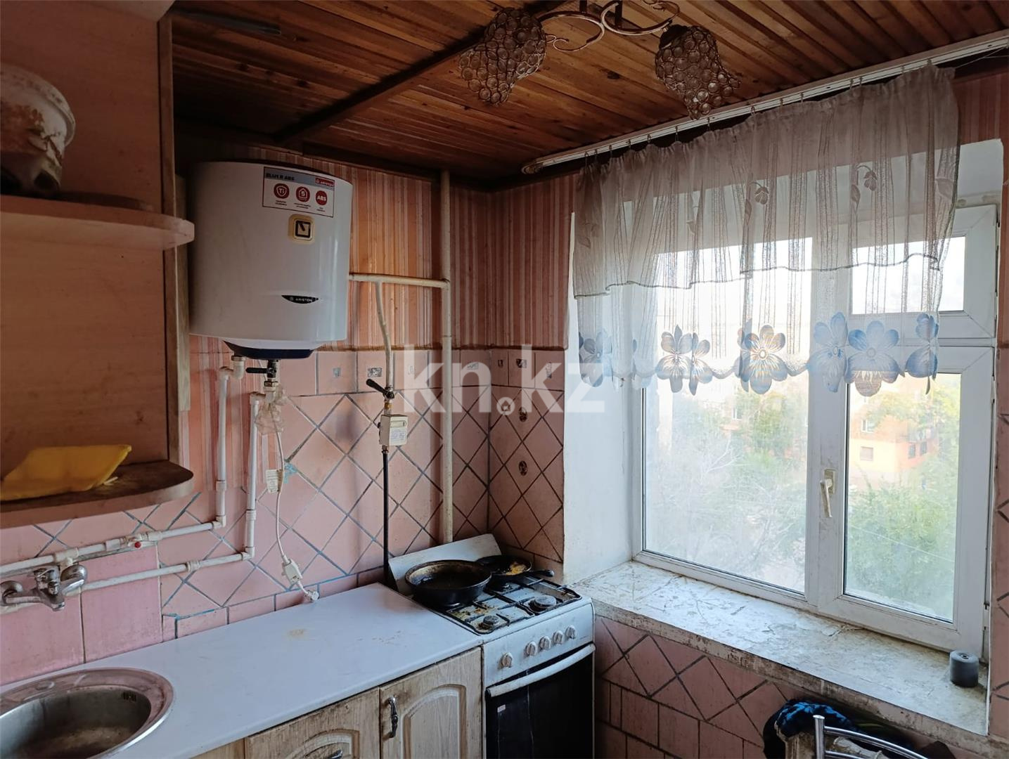 Продажа 3-комнатной квартиры, 62 м², ул. Жекибаева, дом  144 в Караганде - фото 4