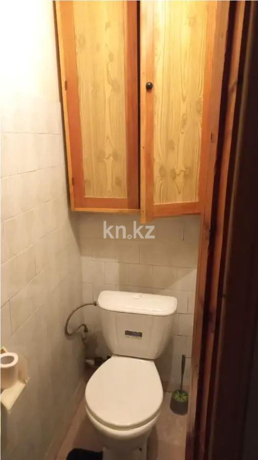 Продажа 3-комнатной квартиры, 58 м², пр. Бухар-жырау, дом  77 в Караганде - фото 6