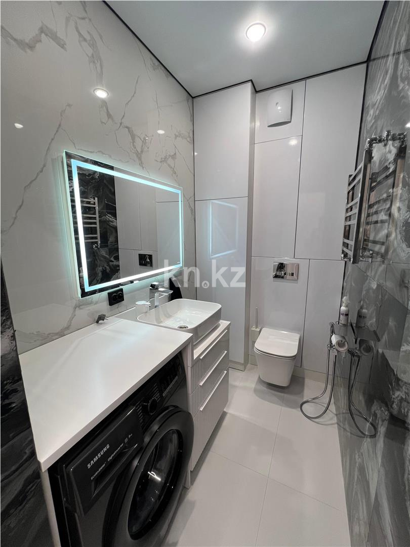 Продажа 3-комнатной квартиры, 100 м², ул. Дюсембекова в Караганде - фото 12