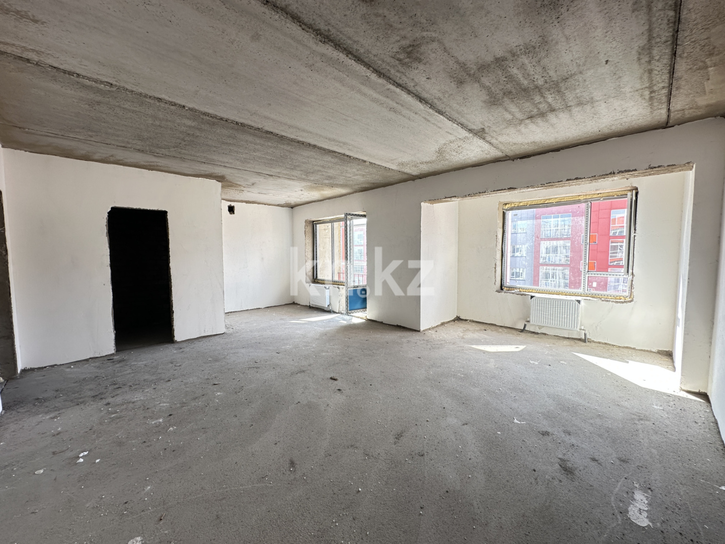 Продажа 1-комнатной квартиры, 45 м², ул. Академическая, дом  9/10 в Караганде - фото 11