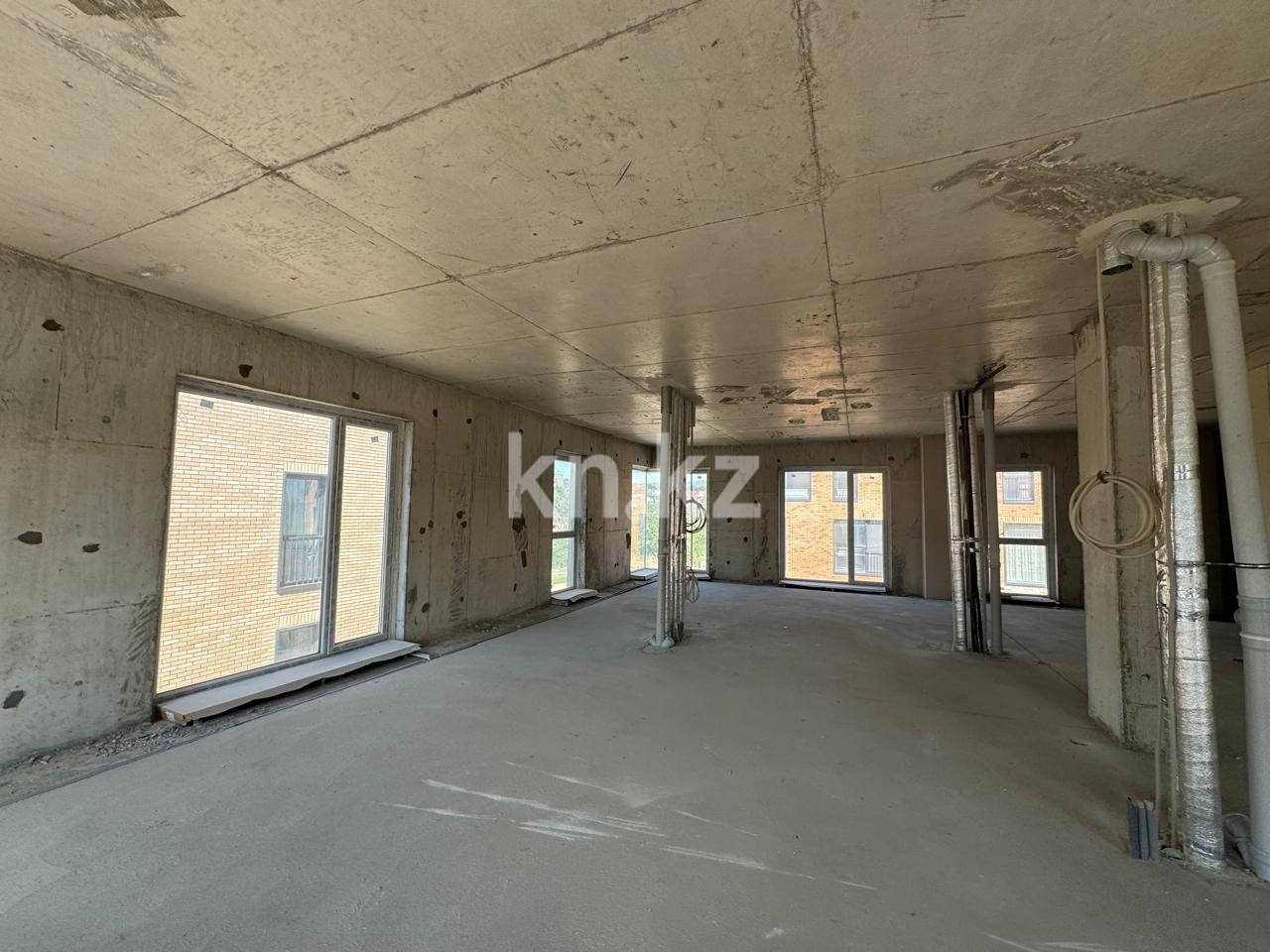 Продажа 4-комнатной квартиры, 146 м² в Алматы - фото 10