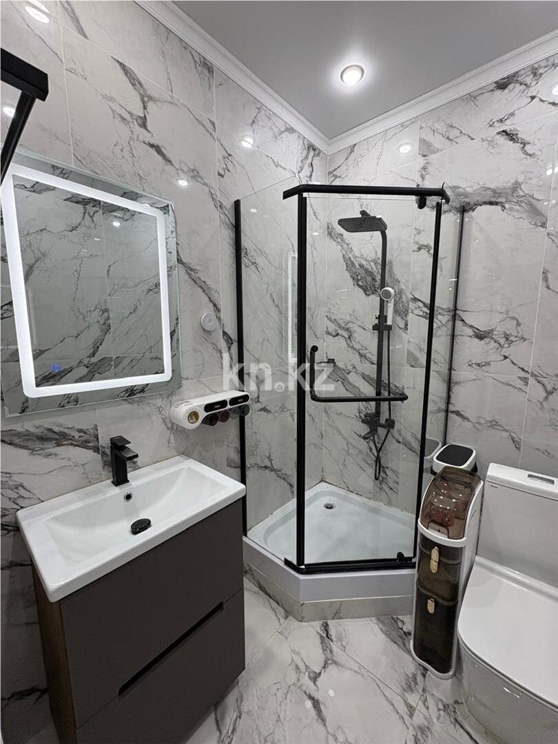 Продажа 3-комнатной квартиры, 102 м² в Караганде - фото 7