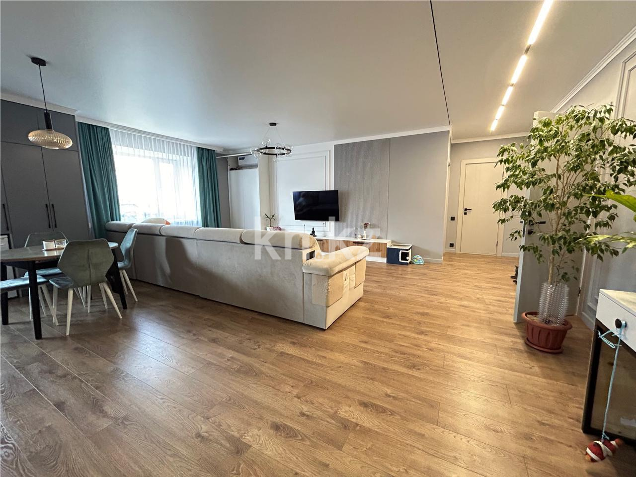 Продажа 4-комнатной квартиры, 105 м², ул. Иманбаевой в Астане - фото 2