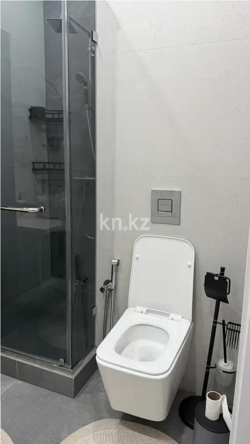 Продажа 3-комнатной квартиры, 140 м² в Алматы - фото 4