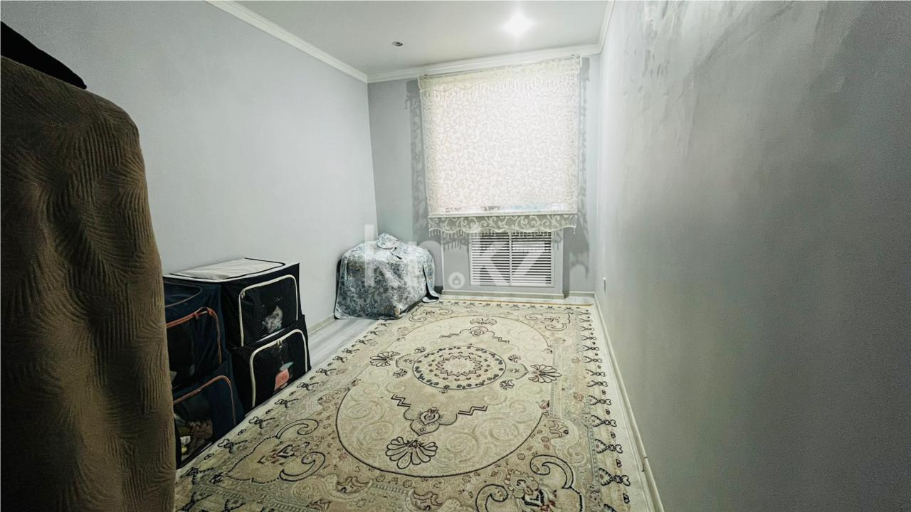 Продажа 3-комнатной квартиры, 57 м², мкр-н 14, дом  22 в Караганде - фото 3