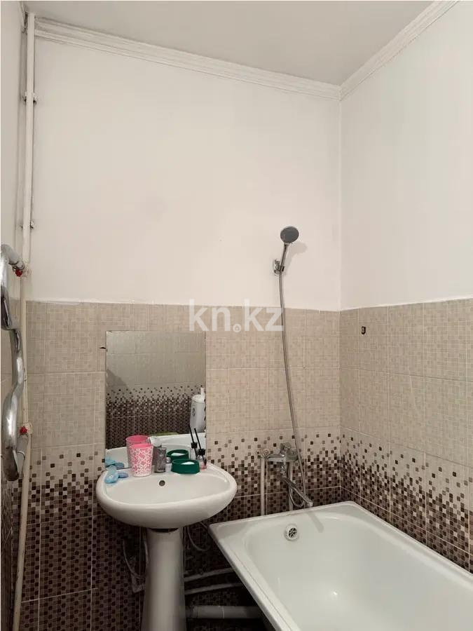 Продажа 1-комнатной квартиры, 38.8 м², мкр-н Кокжиек, дом  29 в Алматы - фото 3