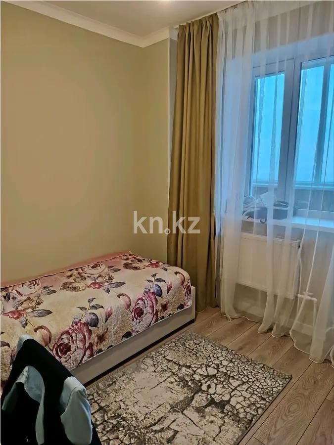 Продажа 2-комнатной квартиры, 70 м², ул. Момышулы, дом  28 в Караганде - фото 3