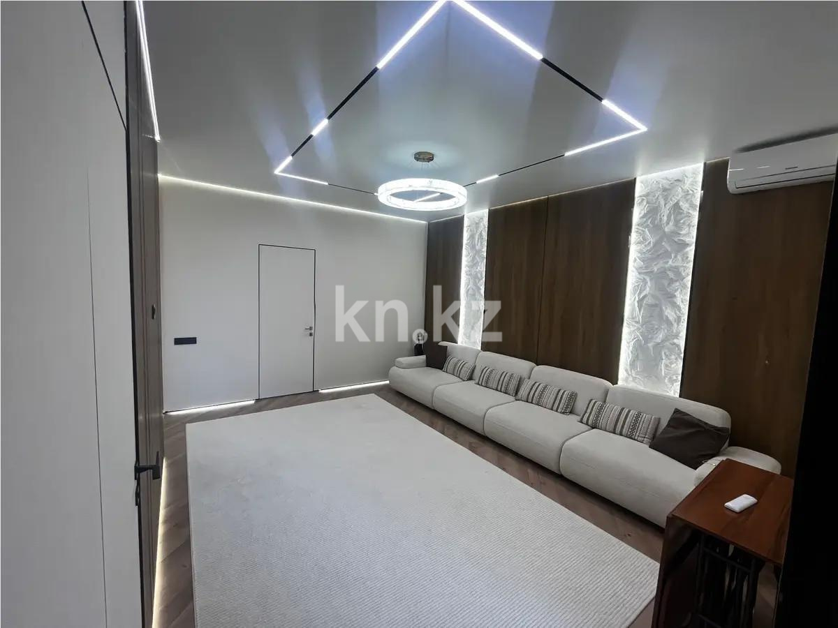 Продажа 3-комнатной квартиры, 83 м², пр. Райымбека, дом  348/1 в Алматы
