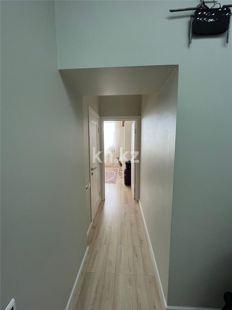 Продажа 3-комнатной квартиры, 87 м², мкр-н Степной-3, дом  1/4 в Караганде - фото 10