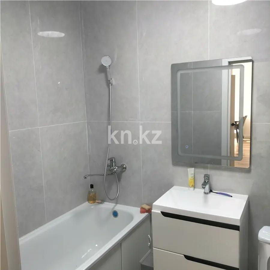 Продажа 3-комнатной квартиры, 63 м² в Алматы - фото 4