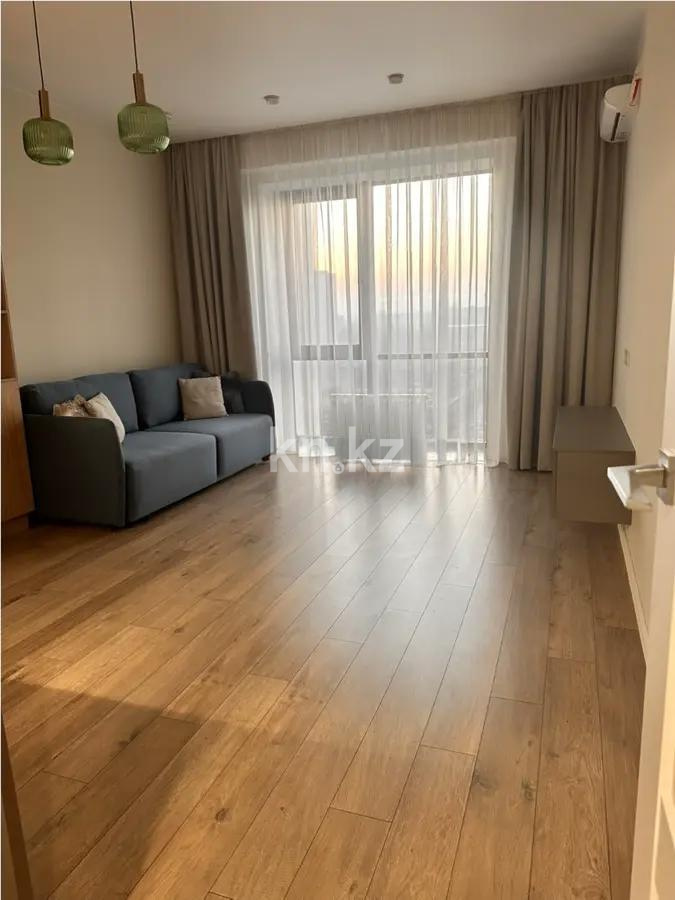 Продажа 3-комнатной квартиры, 70 м², ул. Толе би, дом  189/3 в Алматы