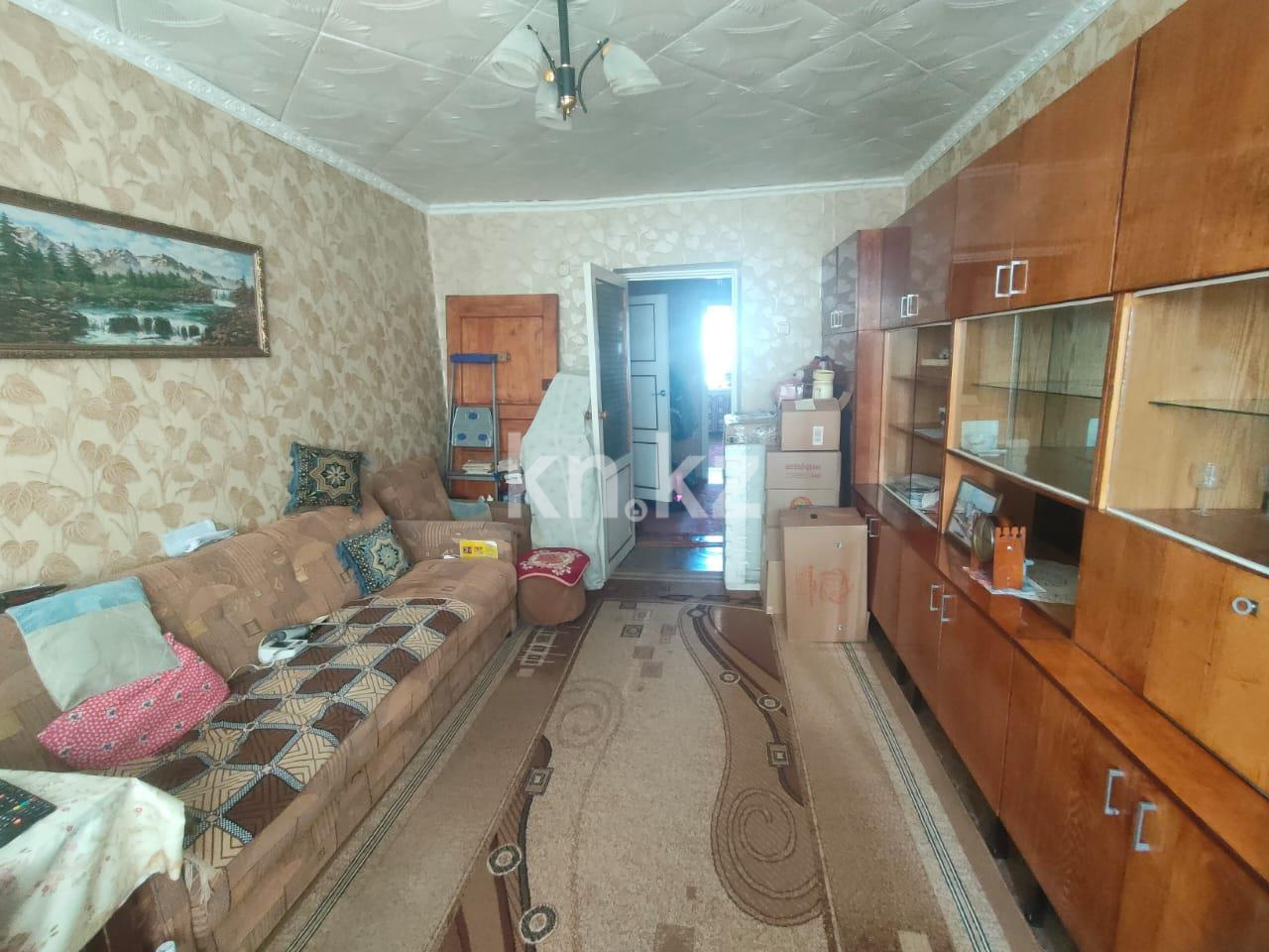 Продажа 3-комнатной квартиры, 58 м², ул. Жекибаева в Караганде - фото 2