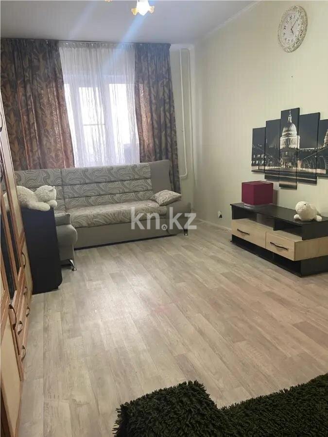 Продажа 1-комнатной квартиры, 38 м² в Астане