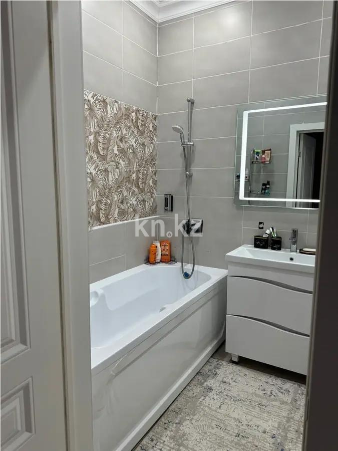 Продажа 3-комнатной квартиры, 94 м², ул. Мухамедханова, дом  21/2 в Астане - фото 5