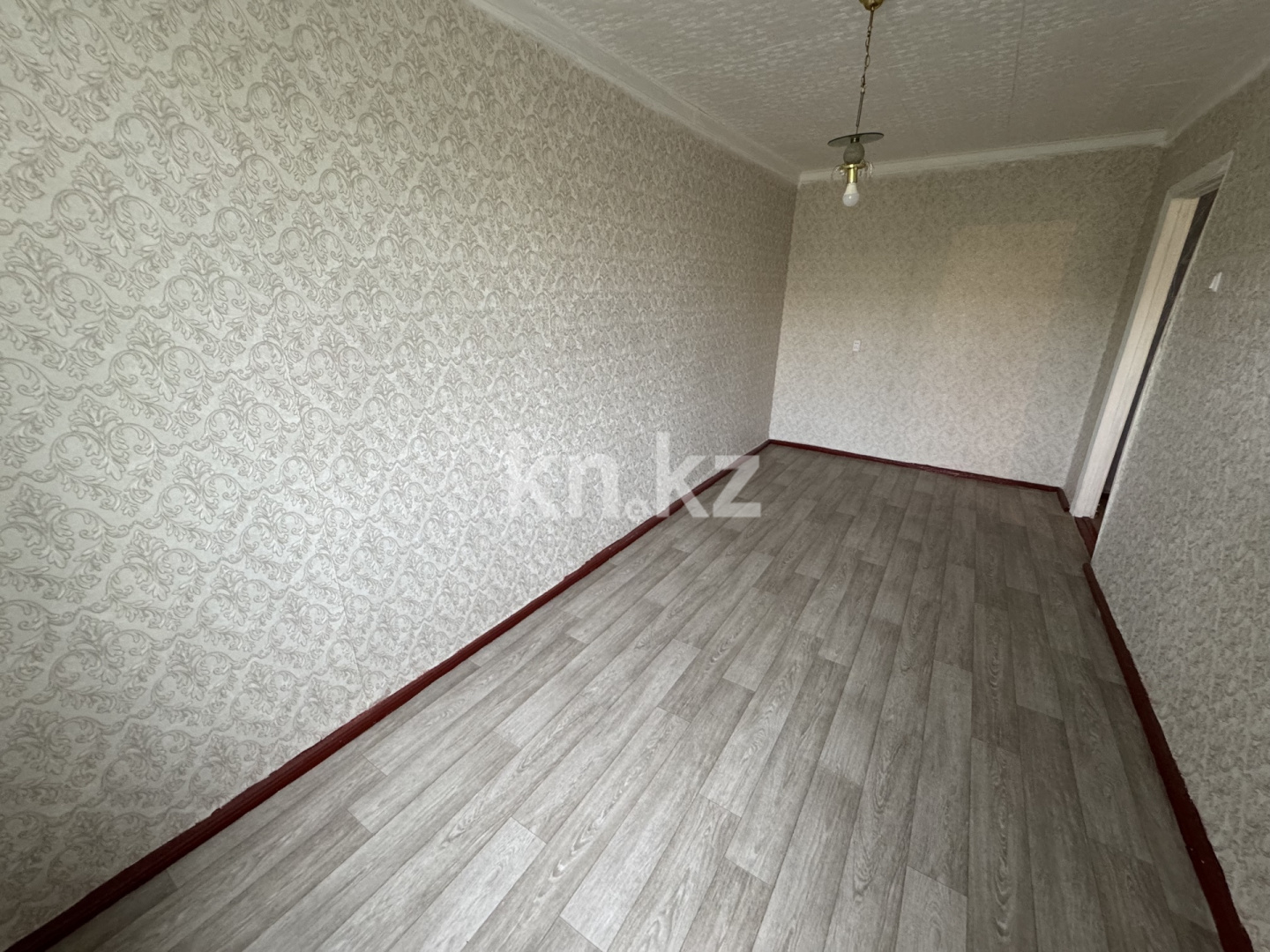 Продажа 3-комнатной квартиры, 57 м², ул. Локомотивная, дом  153 в Караганде - фото 4