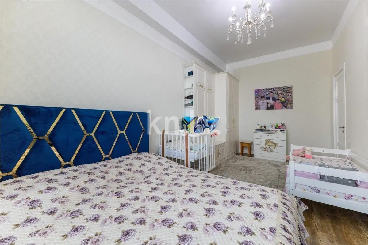 Продажа 3-комнатной квартиры, 135 м², ул. Нажимеденова, дом  12 в Астане - фото 2