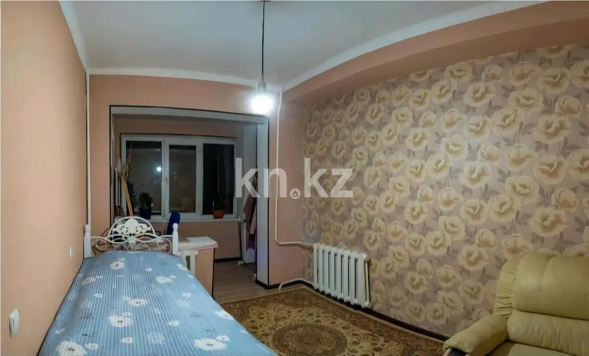 Продажа 3-комнатной квартиры, 74 м², мкр-н Аксай-1, дом  4а в Алматы - фото 3