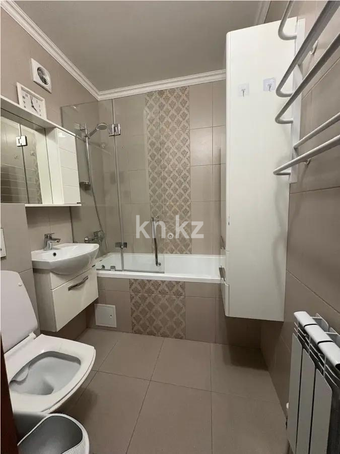 Продажа 3-комнатной квартиры, 80 м², ул. Е-652, дом  10 в Астане - фото 6