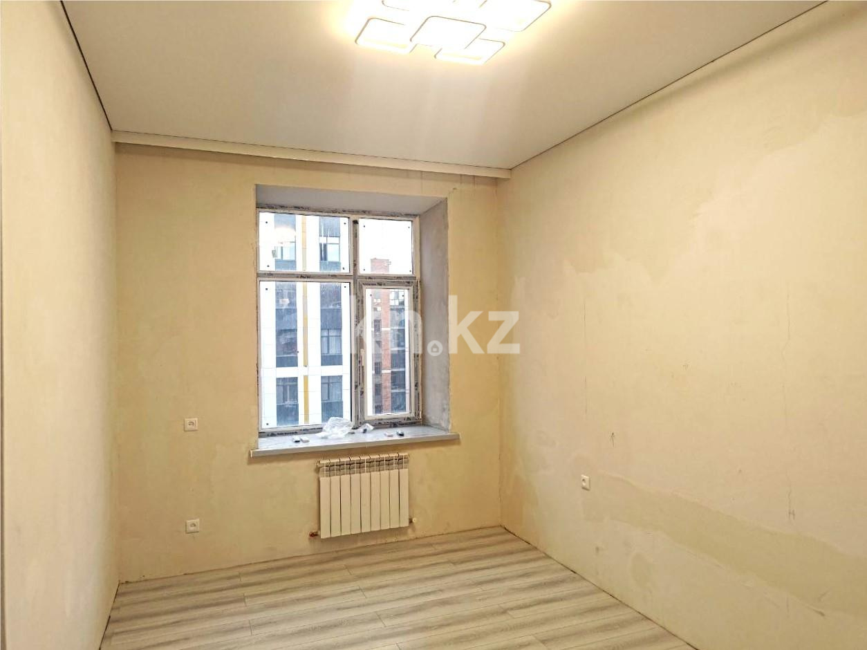 Продажа 2-комнатной квартиры, 60 м², ул. Момышулы, дом  15/2 в Караганде - фото 4