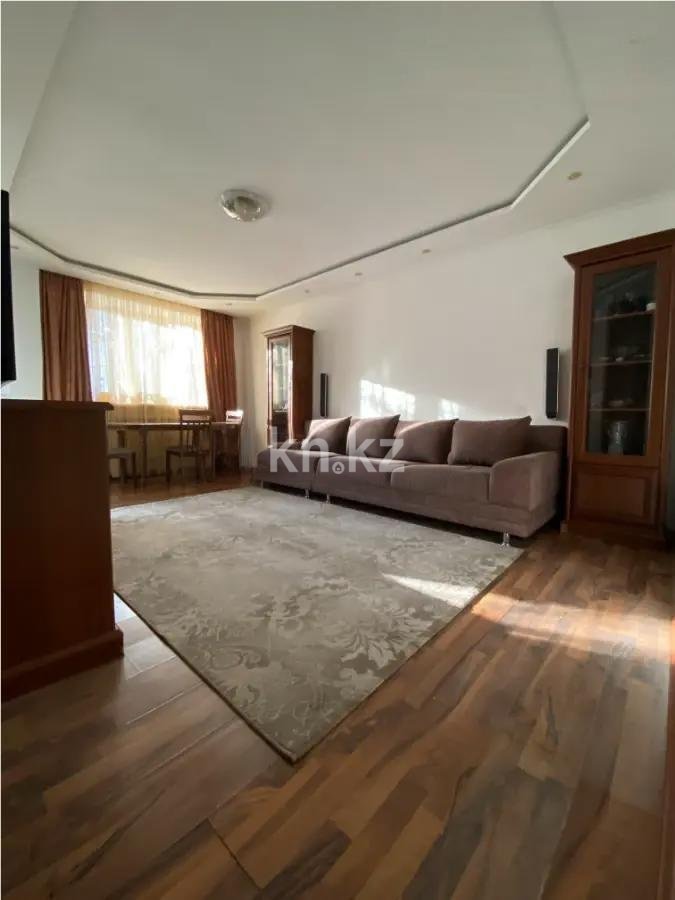 Продажа 4-комнатной квартиры, 75.6 м², ул. Елебекова, дом  27 в Алматы
