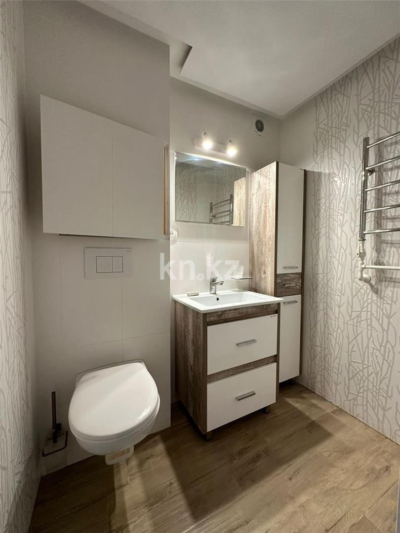 Продажа 4-комнатной квартиры, 180 м², пр. Н. Абдирова в Караганде - фото 12