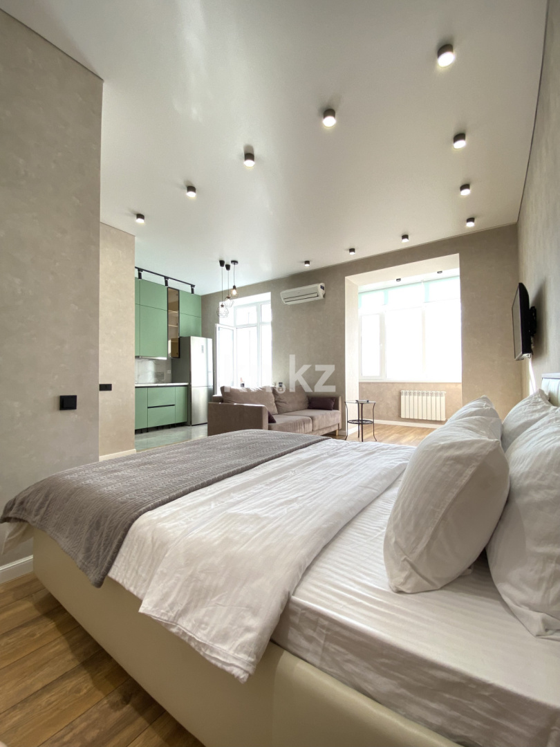 Аренда 1-комнатной квартиры посуточно, 38 м², ул. Казыбек би, дом  5а в Астане