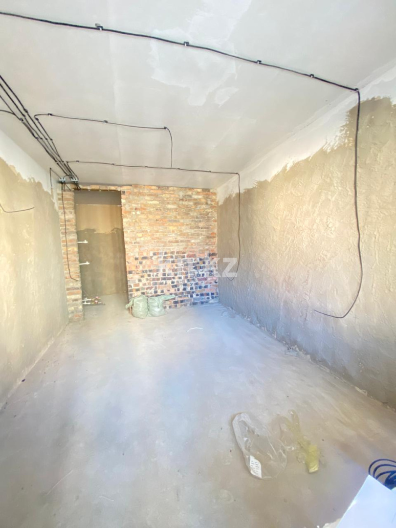 Продажа 3-комнатной квартиры, 72 м², ул. Букетова, дом  60а в Караганде - фото 7