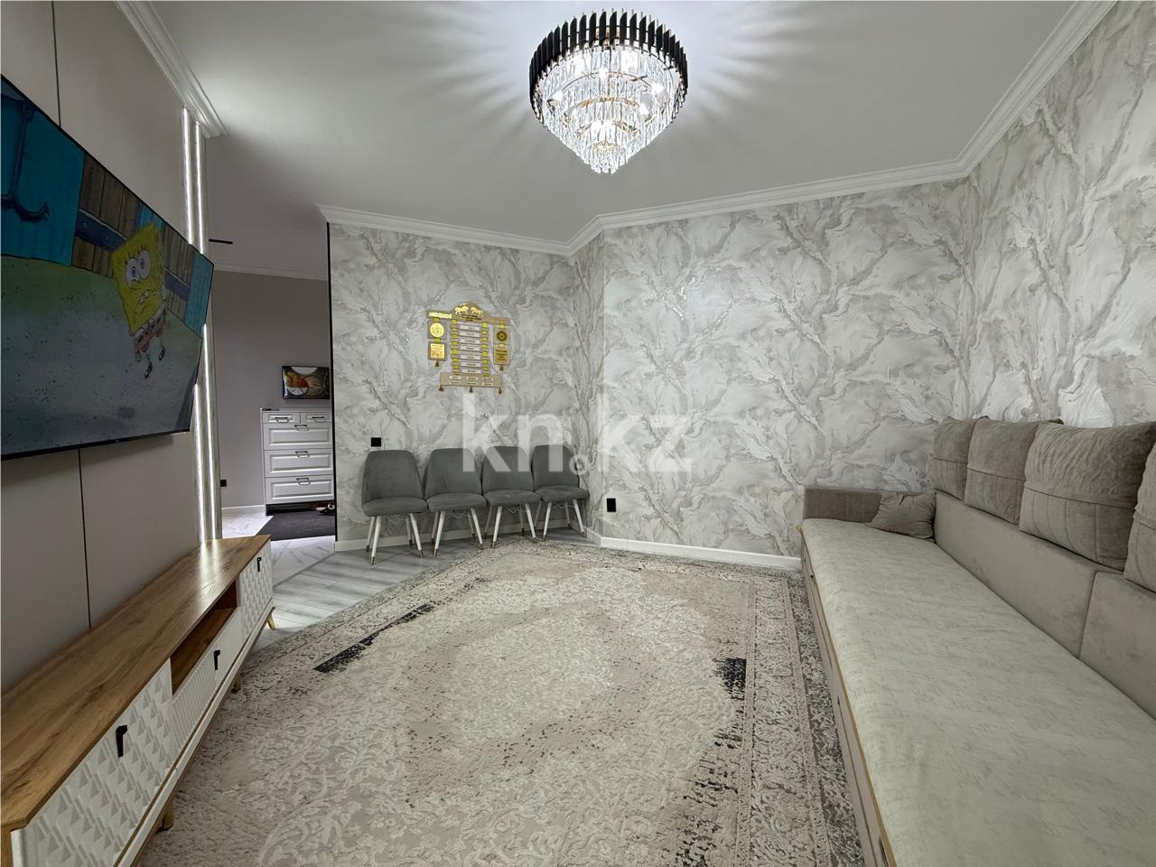 Продажа 4-комнатной квартиры, 88 м² в Караганде