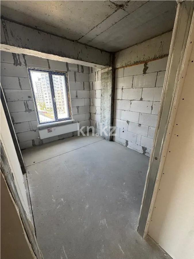 Продажа 3-комнатной квартиры, 70 м², ул. Ауэзова, дом  2/8 в Алматы - фото 2