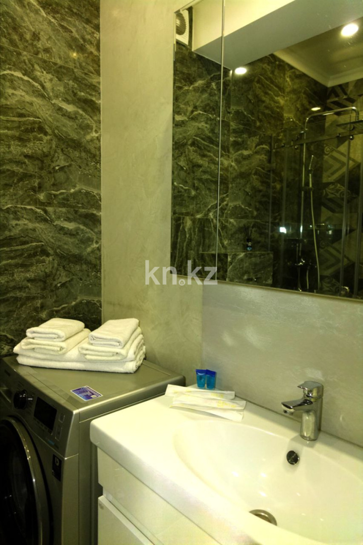 Аренда 3-комнатной квартиры посуточно, 97 м², ул. Майлина, дом  54 - ул. Бухтарминская в Алматы - фото 20