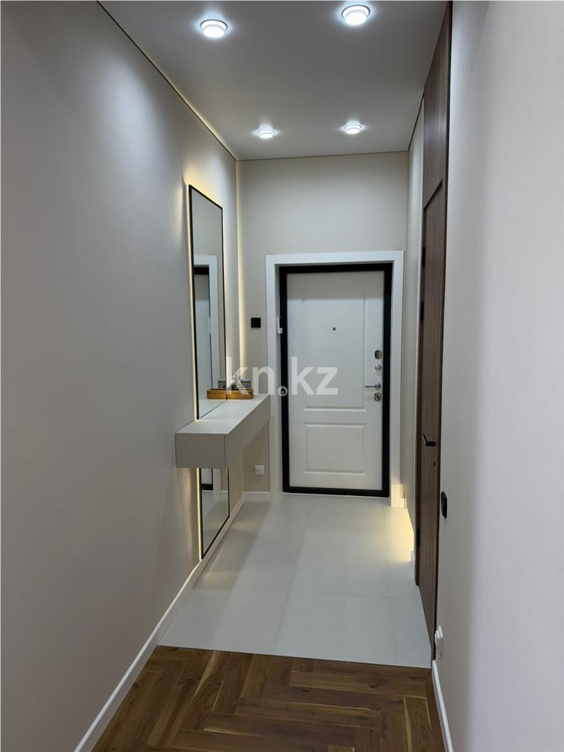 Продажа 2-комнатной квартиры, 65 м², ул. Букетова в Караганде - фото 12