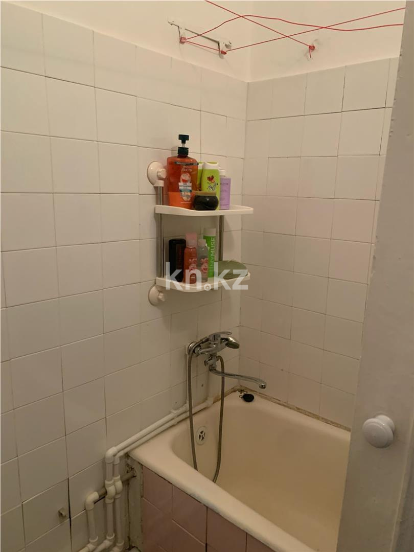 Продажа 2-комнатной квартиры, 58 м², ул. Шакирова в Караганде - фото 9