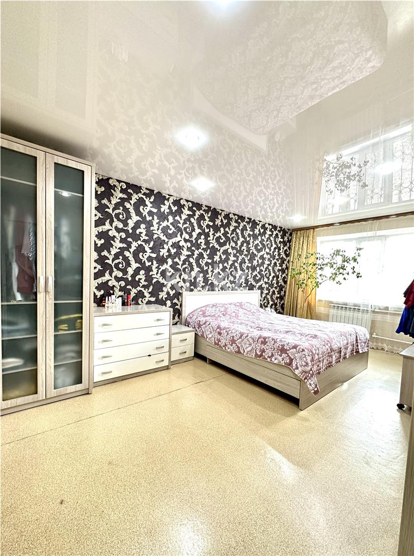 Продажа 3-комнатной квартиры, 62 м², ул. Вагонная в Караганде