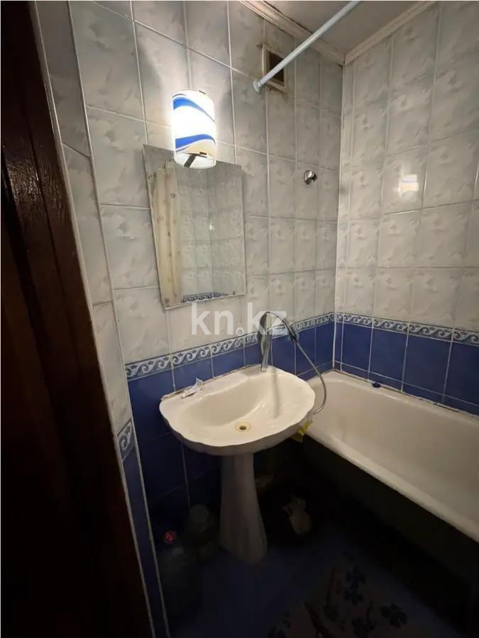 Продажа 2-комнатной квартиры, 52 м², ул. Жекибаева, дом  131/2 в Караганде - фото 3