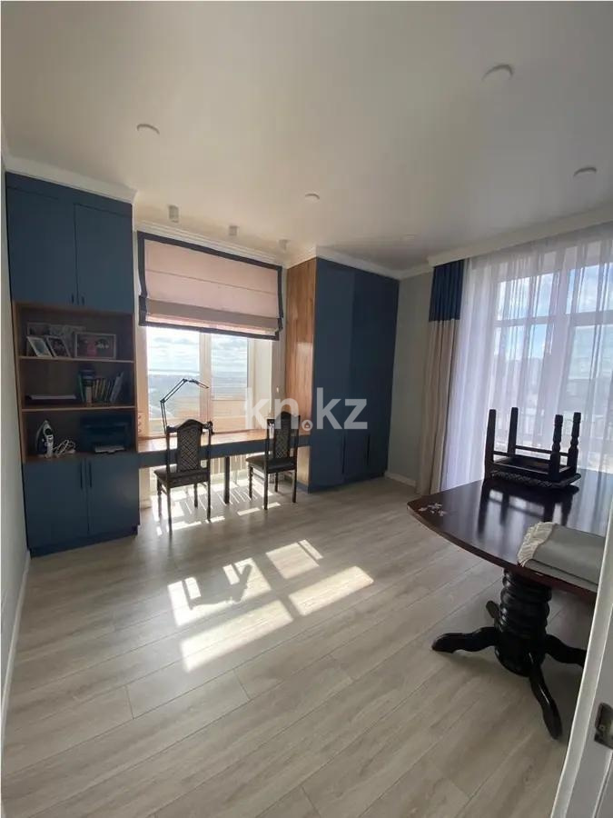Продажа 4-комнатной квартиры, 105 м² в Караганде - фото 3