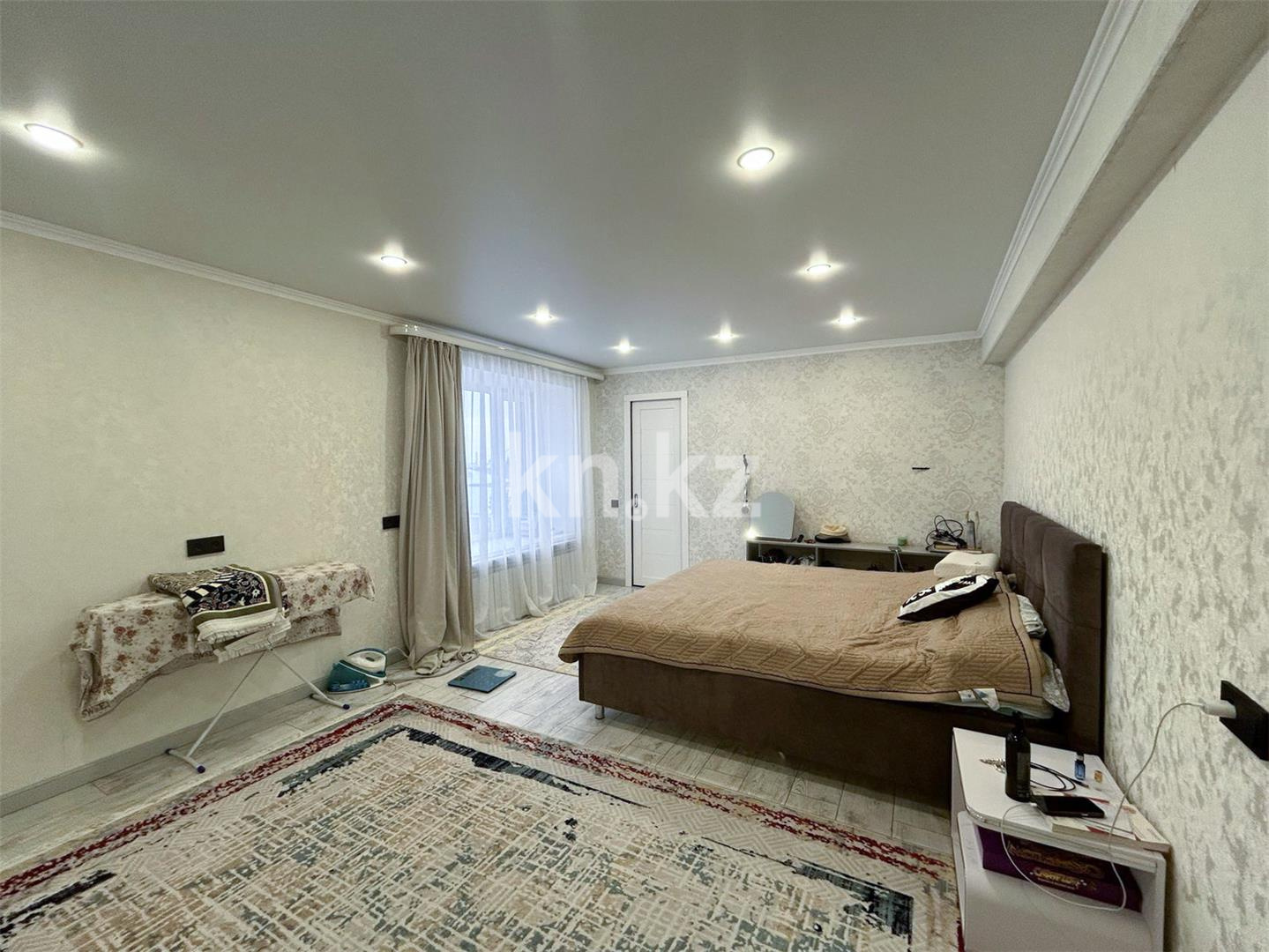 Продажа 7-комнатного дома, 355 м², ул. Жандарбековой в Караганде - фото 8