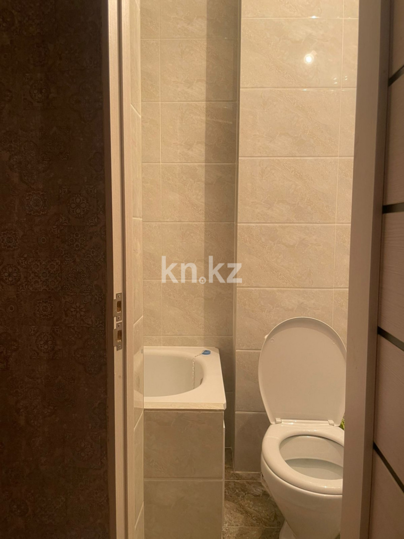 Аренда 1-комнатной квартиры посуточно, 52 м², ул. Байтурсынова, дом  7 в Шымкенте - фото 10