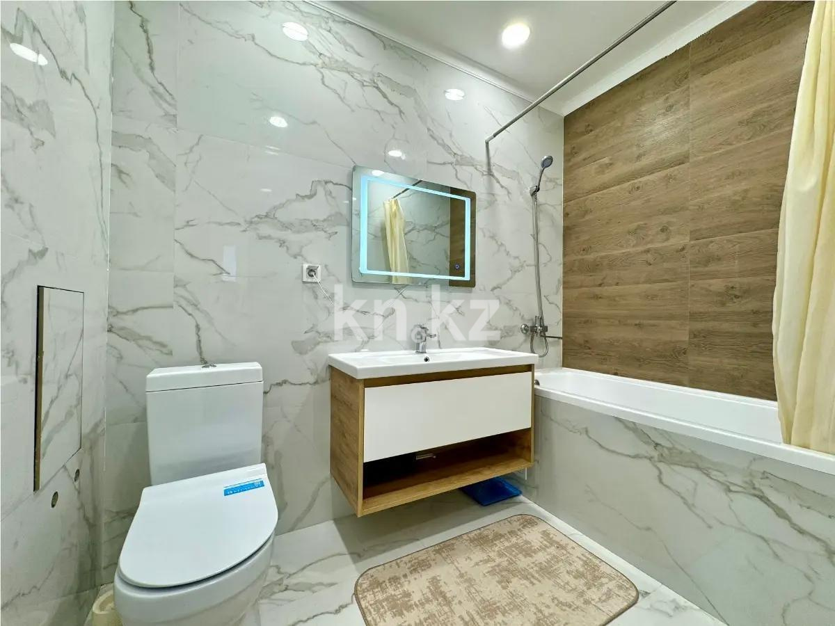 Продажа 3-комнатной квартиры, 104 м², ул. Бокейхана, дом  2 в Астане - фото 6